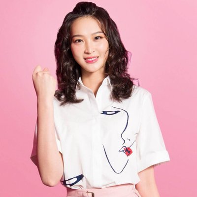 Profile Picture of Alice Tang (@Aliceled321) on Twitter