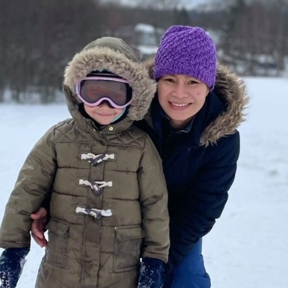 Profile Picture of Niphawan Imm (@niphawan09) on Poshmark