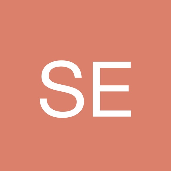 Sachie Epton - Poshmark Profile Picture of Sachie Epton (@digiorno2009) on Poshmark