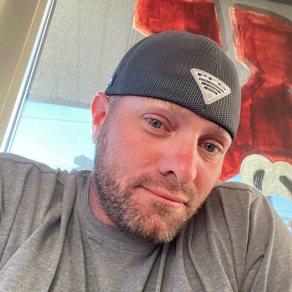 Profile Picture of Chad Farmer (@camwesha3) on Poshmark