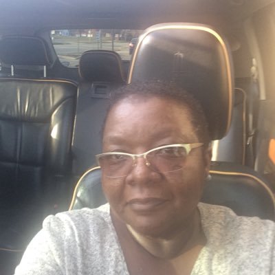 Profile Picture of Michelle Hayes (@joynerhayes) on Twitter