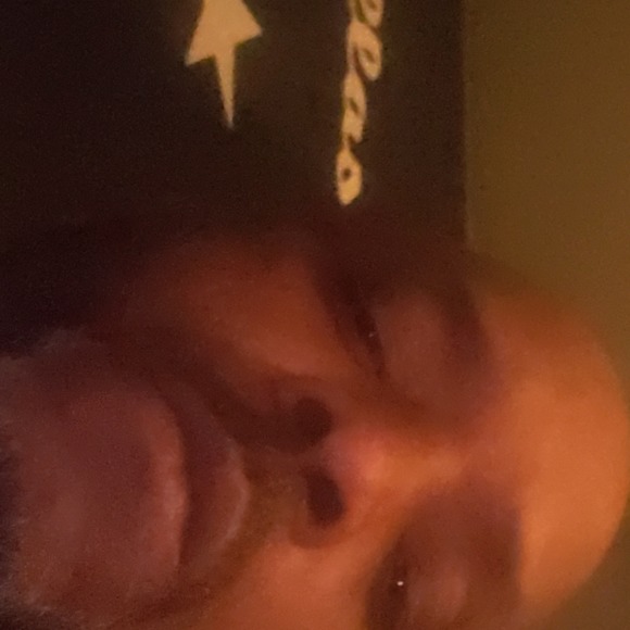 Profile Picture of Leo Marshall (@booboo199) on Poshmark