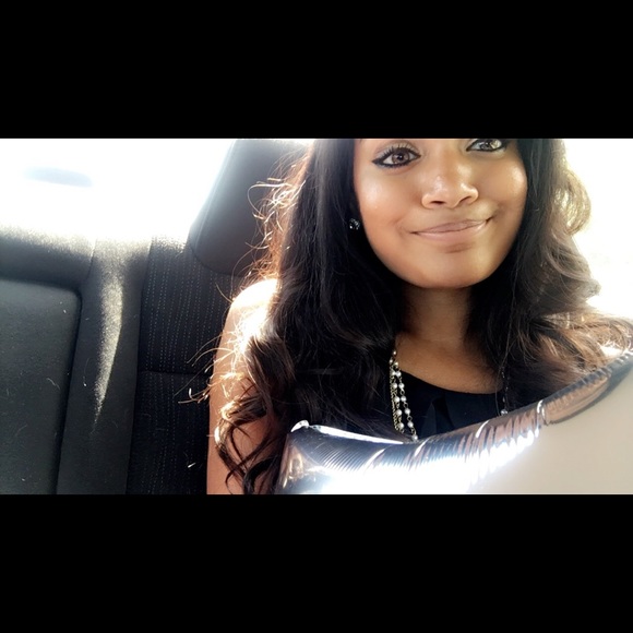 Profile Picture of Moriah Leppert (@mleppert) on Poshmark