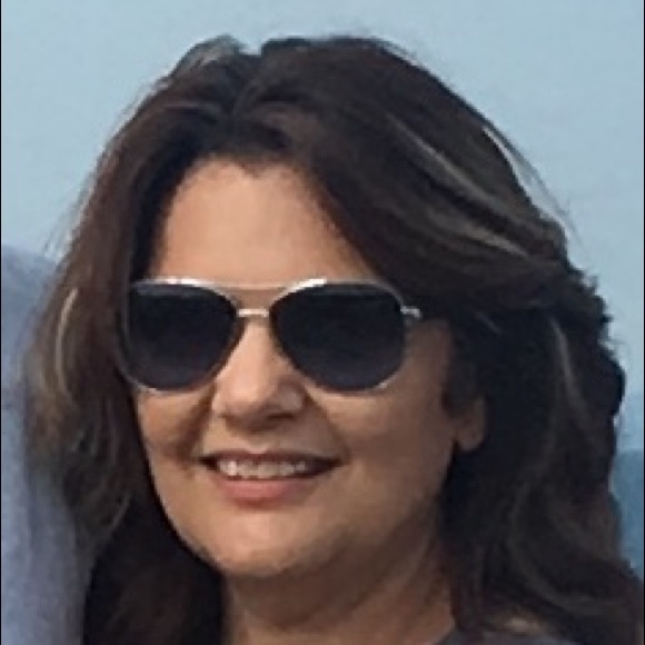 Profile Picture of Tammy Hale (@acme3021) on Poshmark