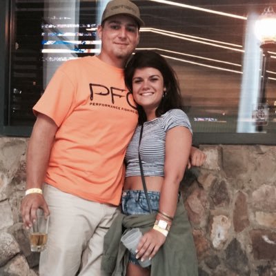 Profile Picture of Zach Garrett (@Zach0Garrett) on Twitter