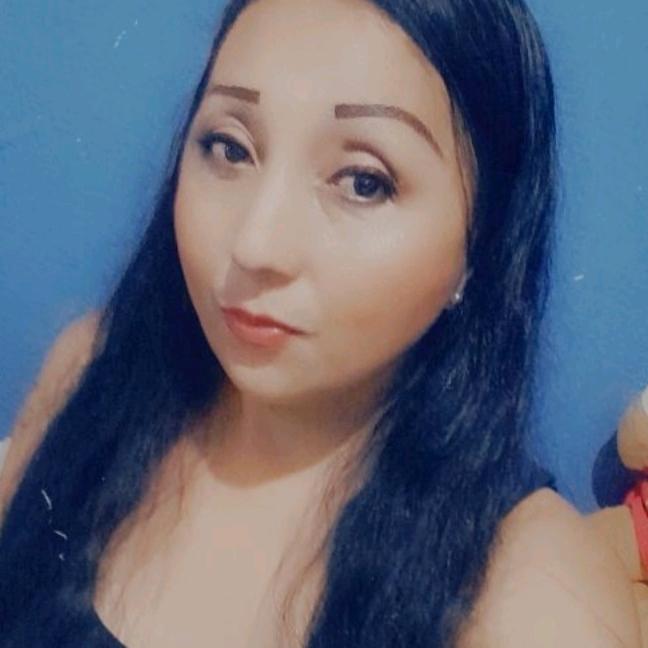 Profile Picture of daniela lares (@@danielalares44) on Tiktok