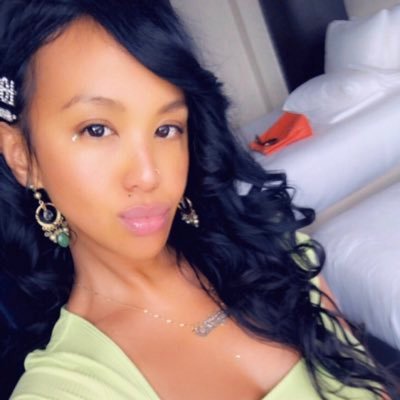 Profile Picture of Jacqueline Scott Ramos (@jackiesramos) on Twitter