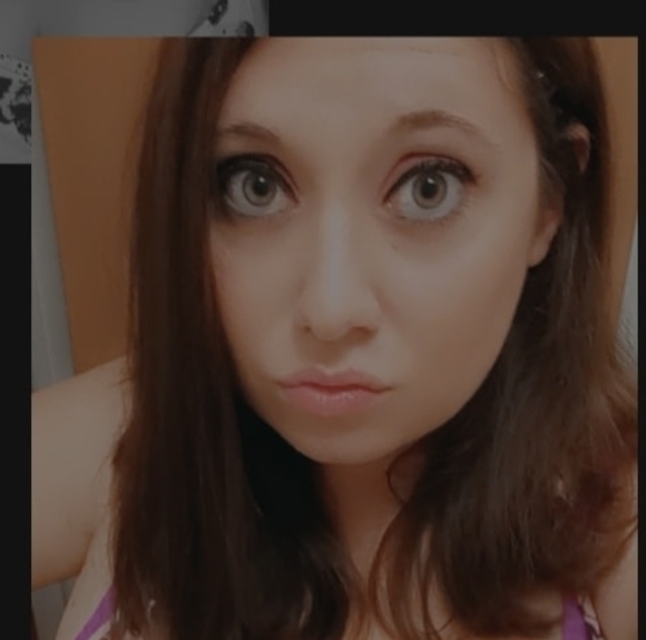 Profile Picture of Tarah Prill (@tprill08) on Poshmark
