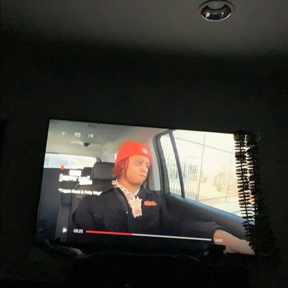 Profile Picture of James Barry (@jamesb244) on Poshmark