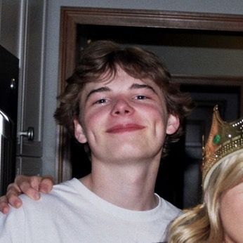 Profile Picture of drew (@drewkeyser) on Tiktok