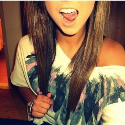 Profile Picture of Amber Samson (@WordsWithAmber) on Twitter