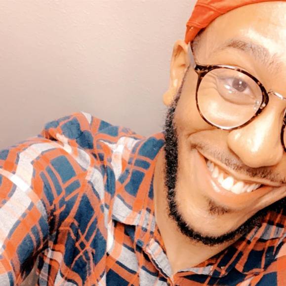 Profile Picture of Cory Thaxton (@corythax12) on Poshmark