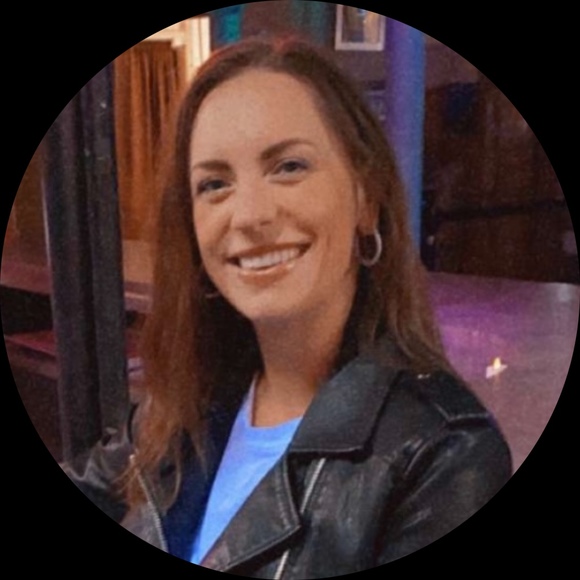 Profile Picture of Grace Moye (@graciemoye) on Poshmark