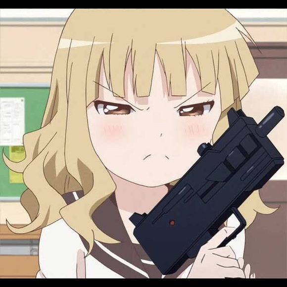 Profile Picture of May Edner (@lilipucia) on Poshmark