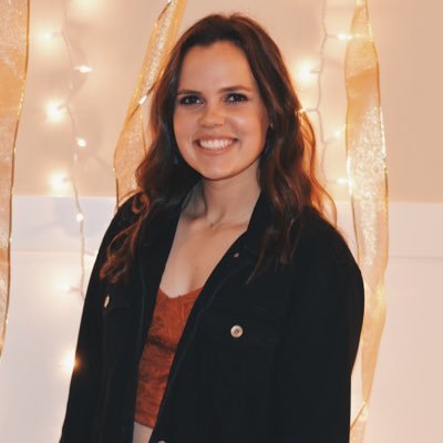 Profile Picture of Mackenzie Curry (@mackenziecurry) on Twitter
