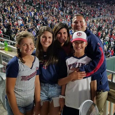 Profile Picture of Tara Simonson (@tsimonson29) on Twitter