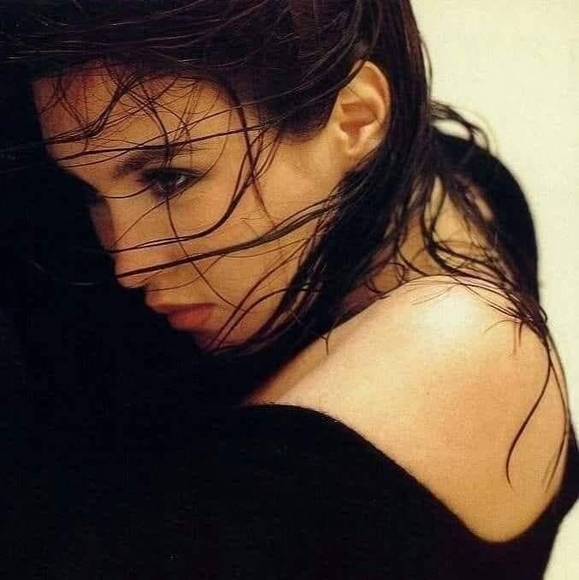 Profile Picture of Diane Mcquade (@dianemmpop) on Poshmark