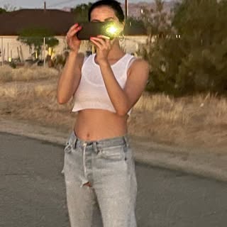 Profile Picture of Nedda Afsari (@mutedfawn) on Instagram