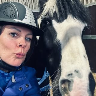 Profile Picture of Louise Simmonds (@simmonds.louise) on Instagram