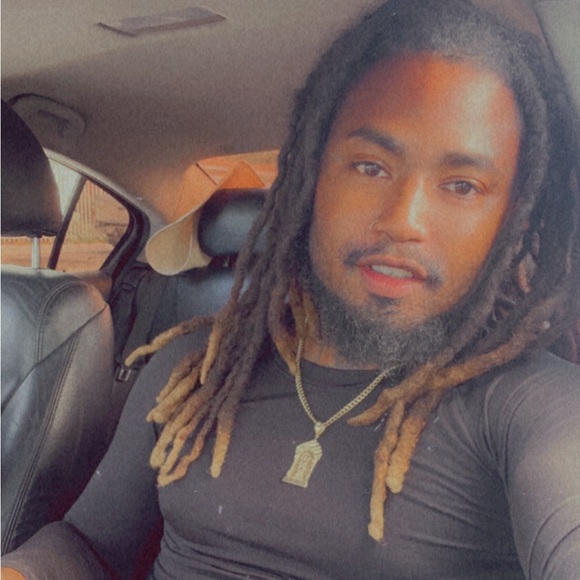 Profile Picture of Hosea Morgan (@hoseamorgan) on Poshmark