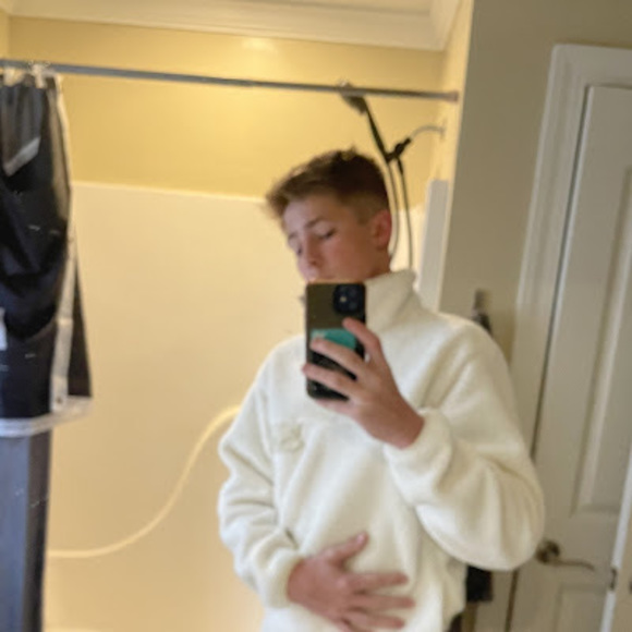 Profile Picture of Will Spotts (@wmspotts96) on Poshmark