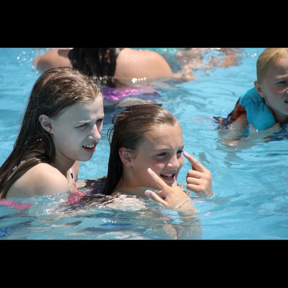 Profile Picture of Peyton Lehring (@_peytonlehring_) on Poshmark