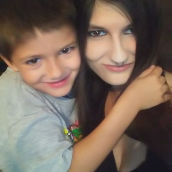 Profile Picture of Kassandra Kelly (@kckelly1992) on Poshmark