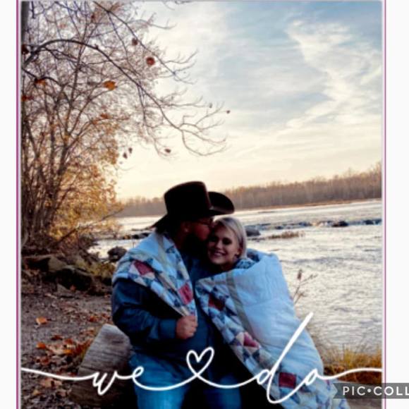 Profile Picture of Janice Schetter (@janiceschetter) on Poshmark