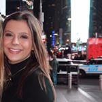 Profile Picture of laura lane nichols ;) (@llcloset___) on Instagram