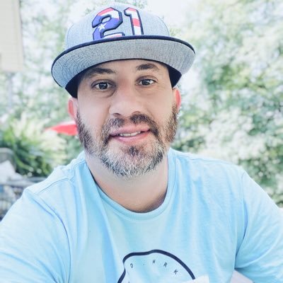 Profile Picture of Danny Leo (@dannyleorocks) on Twitter