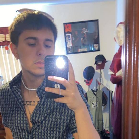 Profile Picture of Brandon Mello (@dogcat2003) on Poshmark