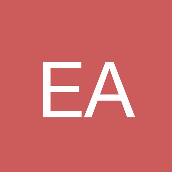 Profile Picture of Eri Ayukawa (@eri6138) on Poshmark