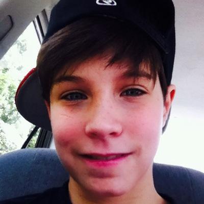 Profile Picture of Devin Beasley (@country_turn_up) on Twitter