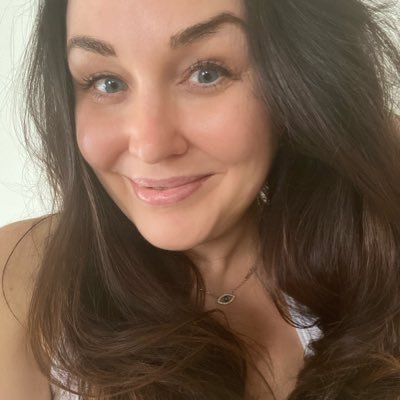 Profile Picture of Mari Wagner (@IlaMarilyn) on Twitter