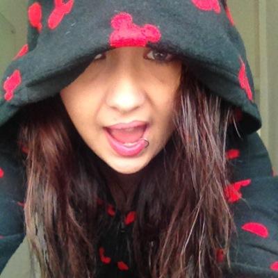 Profile Picture of Ruth Connolly (@RuthlovesHarry) on Twitter