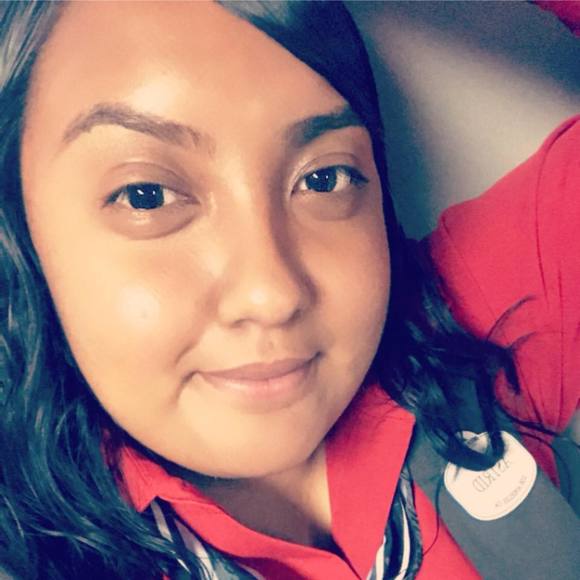 Profile Picture of Astrid Rivera (@astrid101) on Poshmark