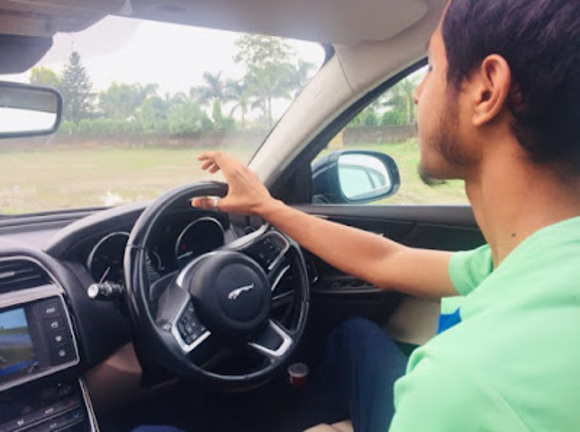 Profile Picture of Abhilash Dobhal (@abhilashd40) on Poshmark