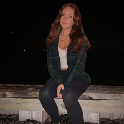 Profile Picture of Julessss (@juliaduquette03) on Twitter