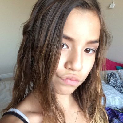 Profile Picture of Annabel M. Jimenez ❤️ (@anna_jimenez101) on Twitter