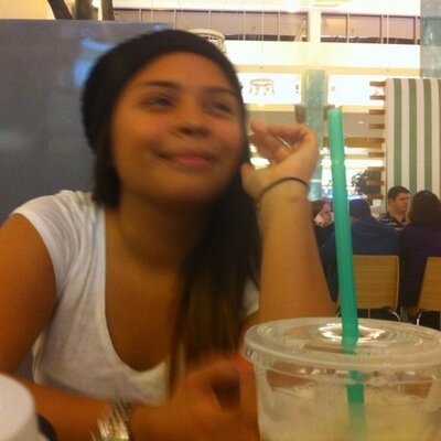 Profile Picture of Michelle Aguirre (@mish_aguirre) on Twitter