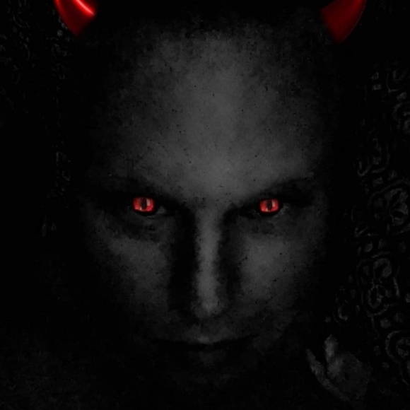 Profile Picture of Chucky Day (@cwd103074) on Poshmark