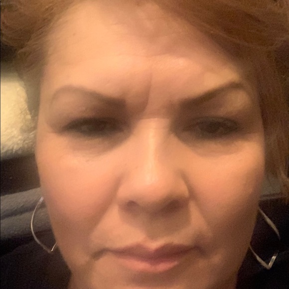 Profile Picture of Carmela Herculano (@cherculano) on Poshmark