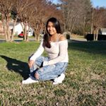 Profile Picture of 𝓛𝓾𝔃 𝓜𝓪𝓻𝓲𝓮𝓵 (@curly_.head12) on Instagram