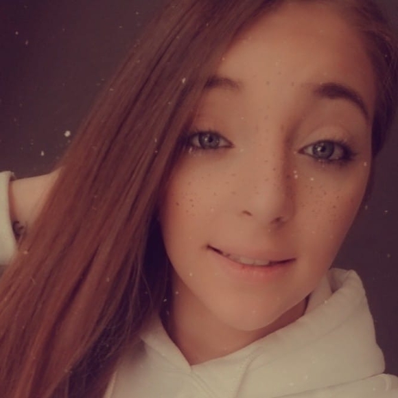 Profile Picture of Mackenzie Franklin (@mackenzie0054) on Poshmark