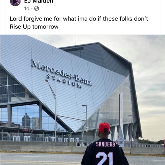 Profile Picture of Wayne Bradley (@wayne_bradley) on Poshmark