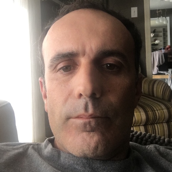 Profile Picture of Bertrand Villeneuve (@frenchy1976) on Poshmark