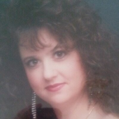 Profile Picture of DEBRA BENTLEY (@upallnitedebb) on Twitter