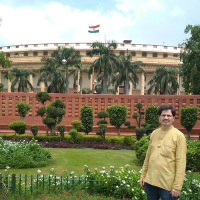 Profile Picture of Arun Tripathi (@ArunTripathi73) on Twitter