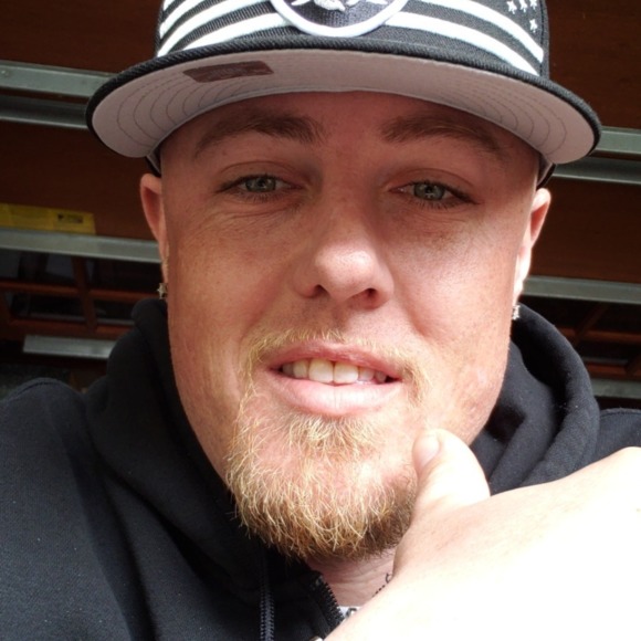 Profile Picture of Kyle Burby (@kingkyle868788) on Poshmark