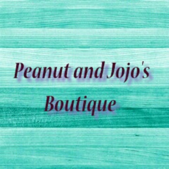 Profile Picture of Shannon Fudenski (@peanutandjojos) on Poshmark